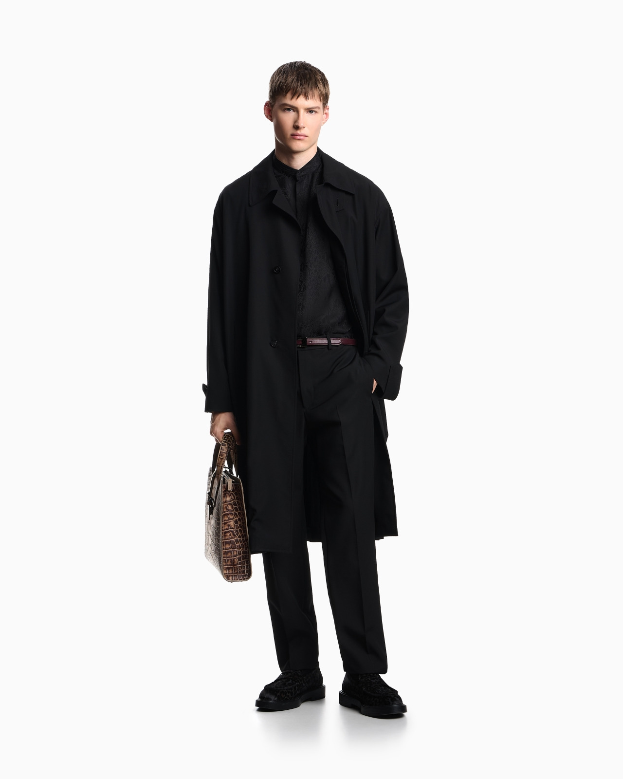 TROUSERS WITH A PLEAT IN VIRGIN WOOL WITH A TECHNICAL FINISH - 2