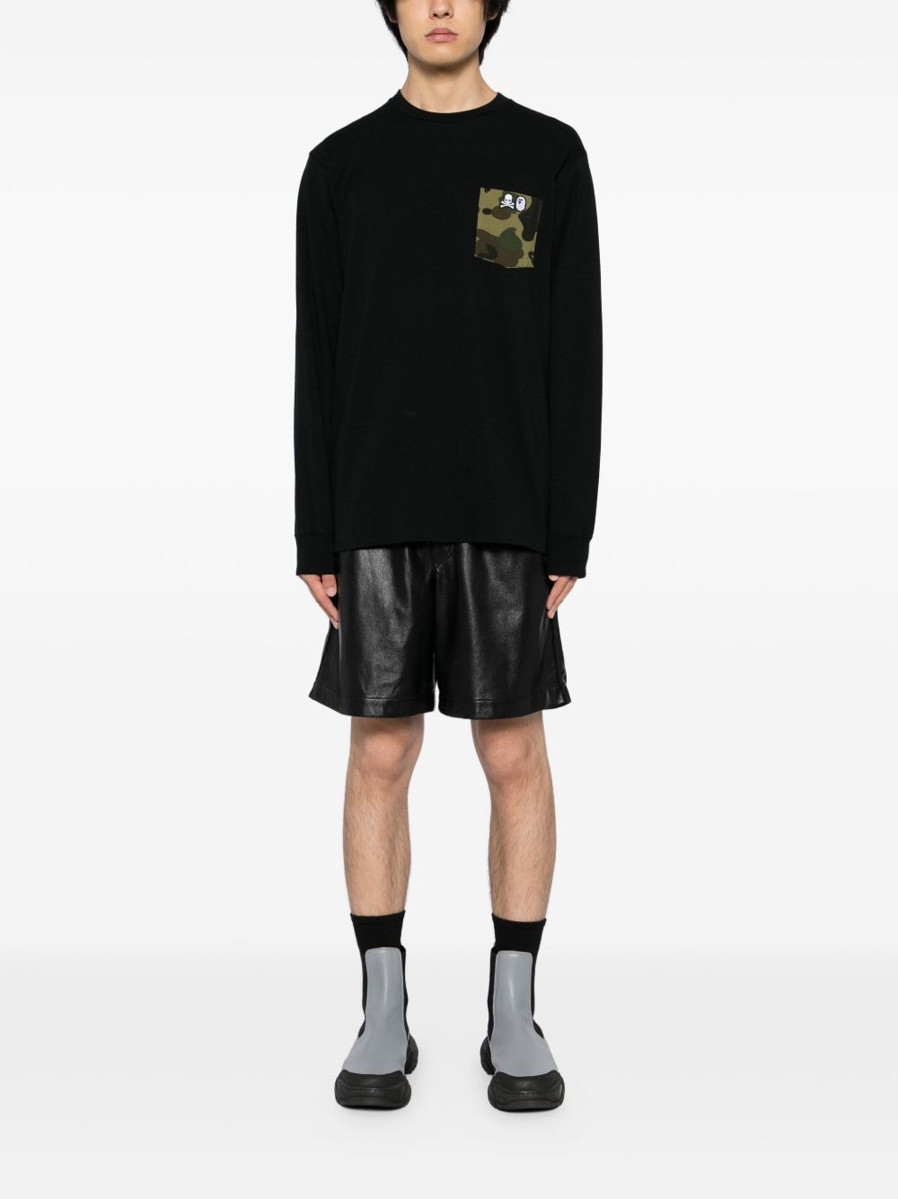 x Bape logo patch pocket T-shirt - 2