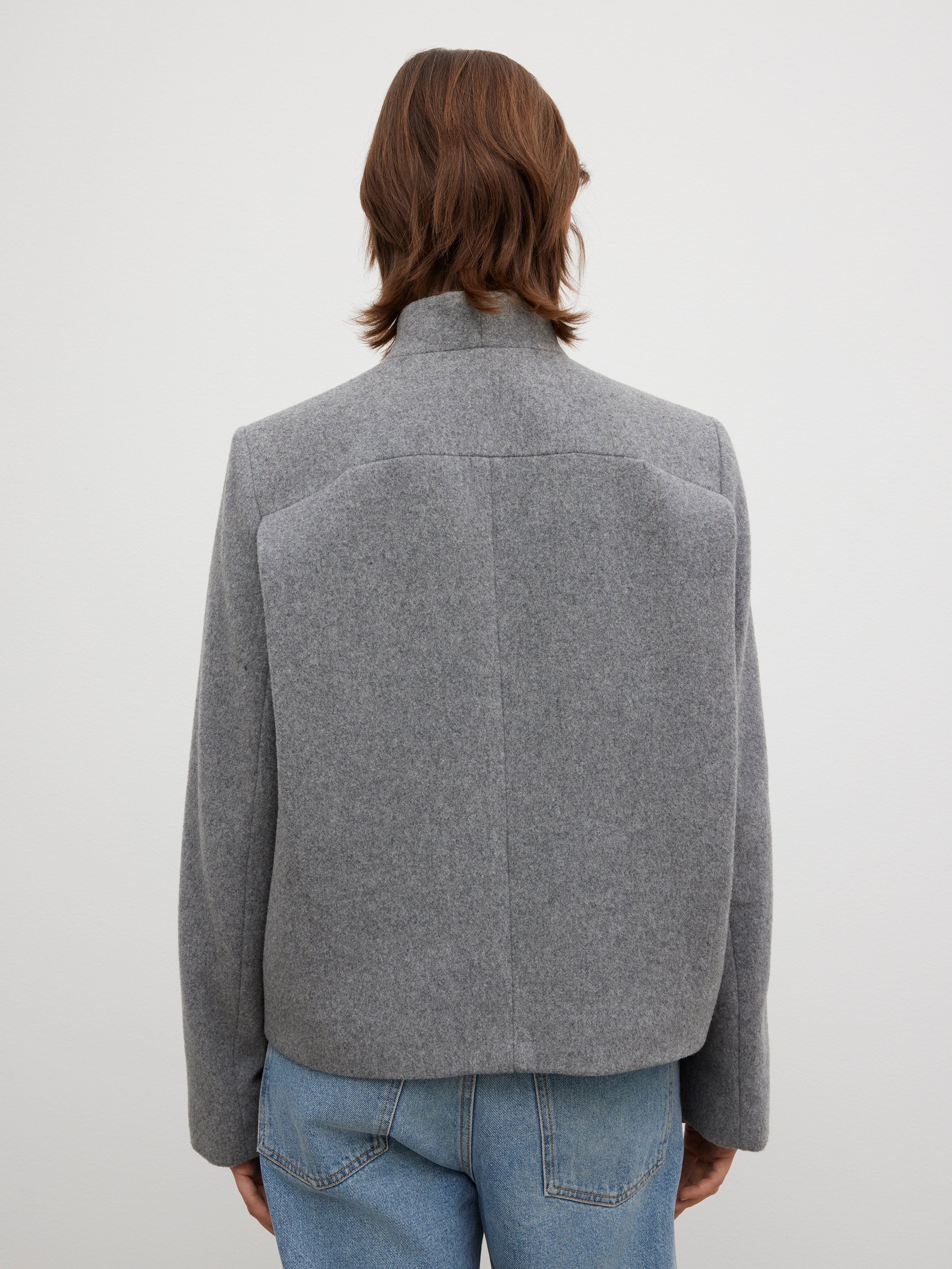 Short curved jacket - 6