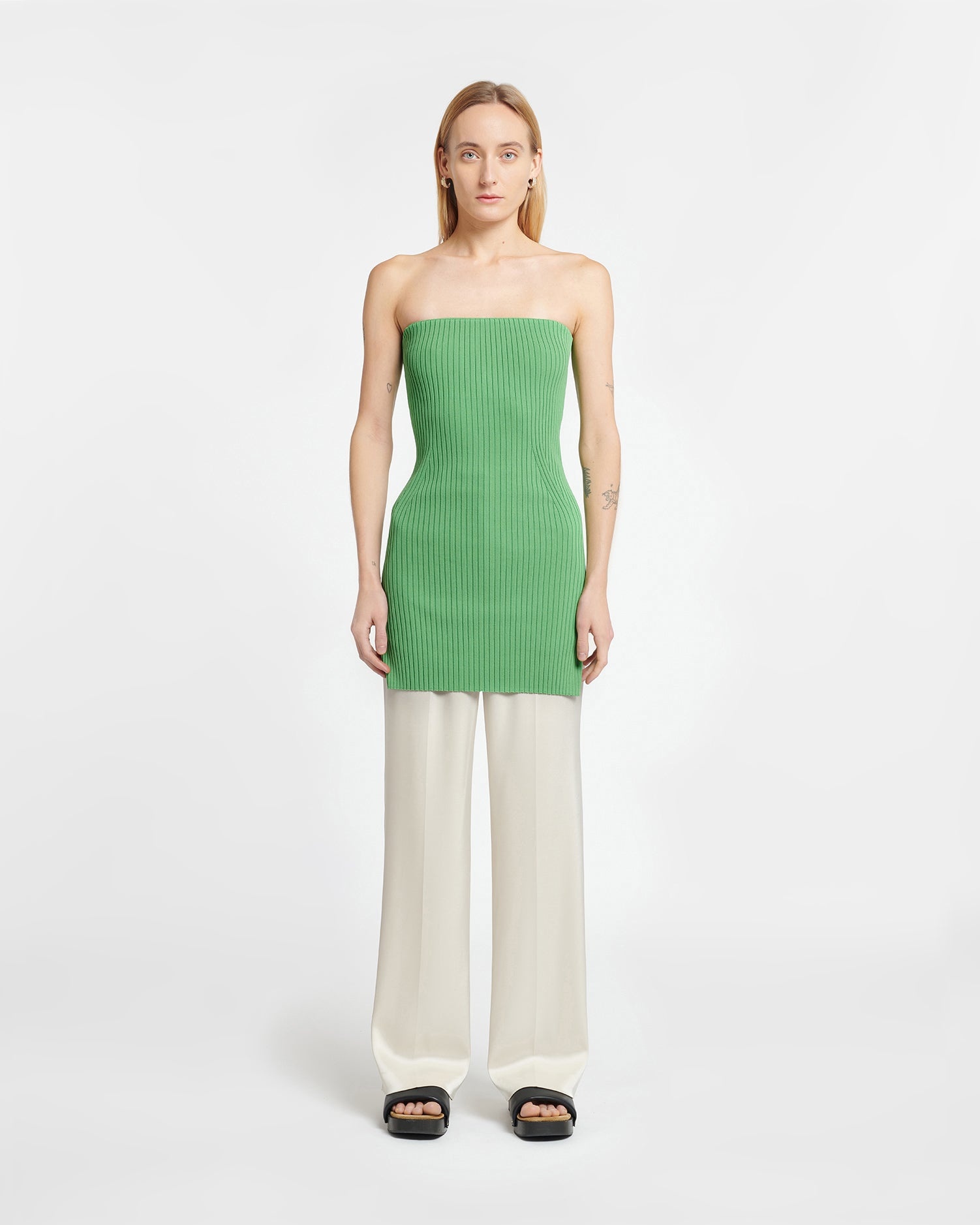 Ribbed Sleeveless Top - 3