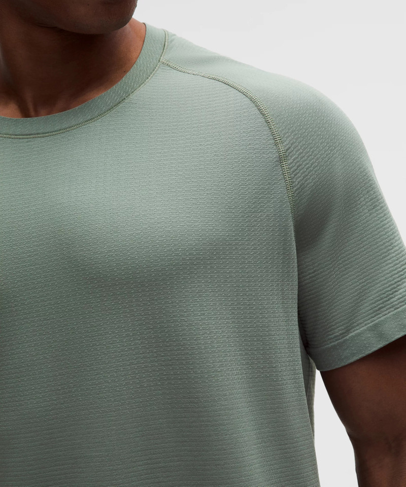 Metal Vent Tech Short-Sleeve Shirt 6