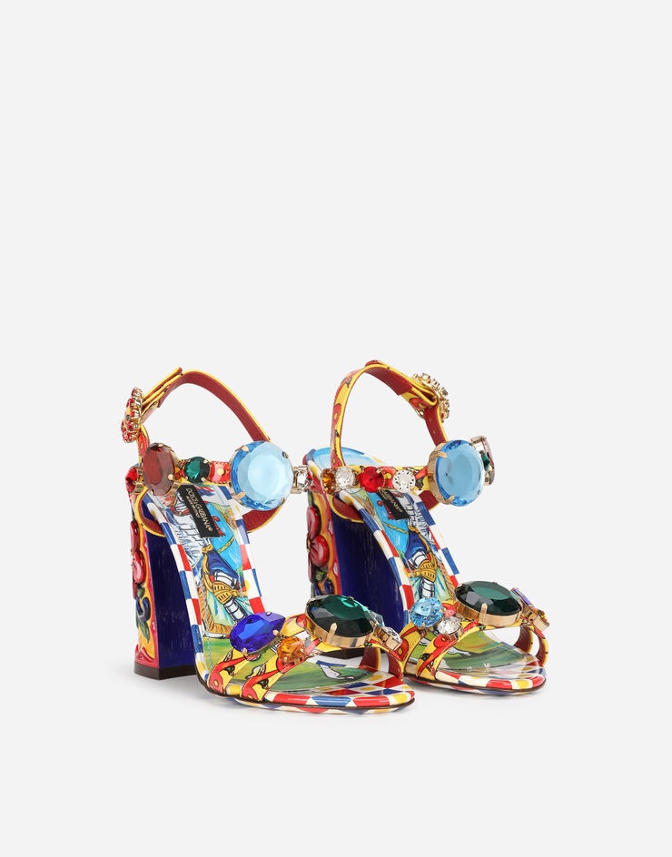 Carretto-print patent leather sandals with bejeweled appliqué - 3