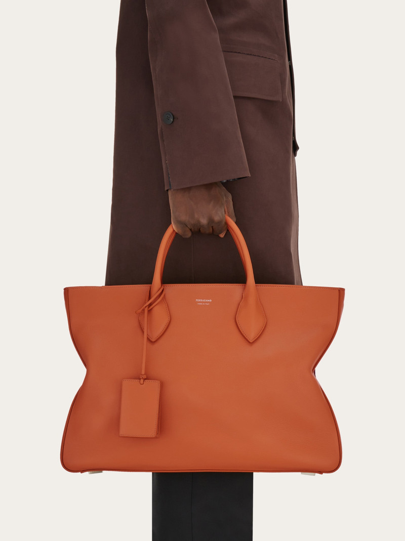 FERRAGAMO Tote bag (L) outlook