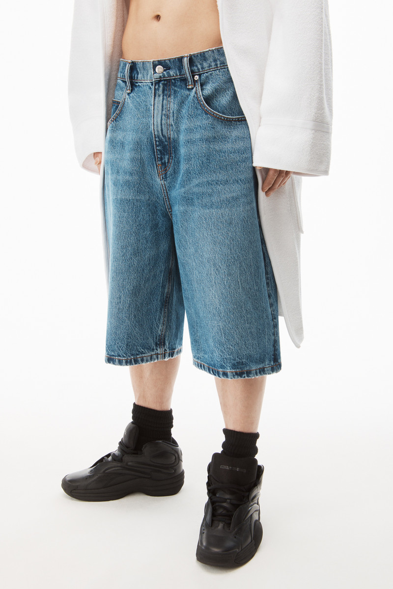 CORE DENIM SHORT IN DENIM 3