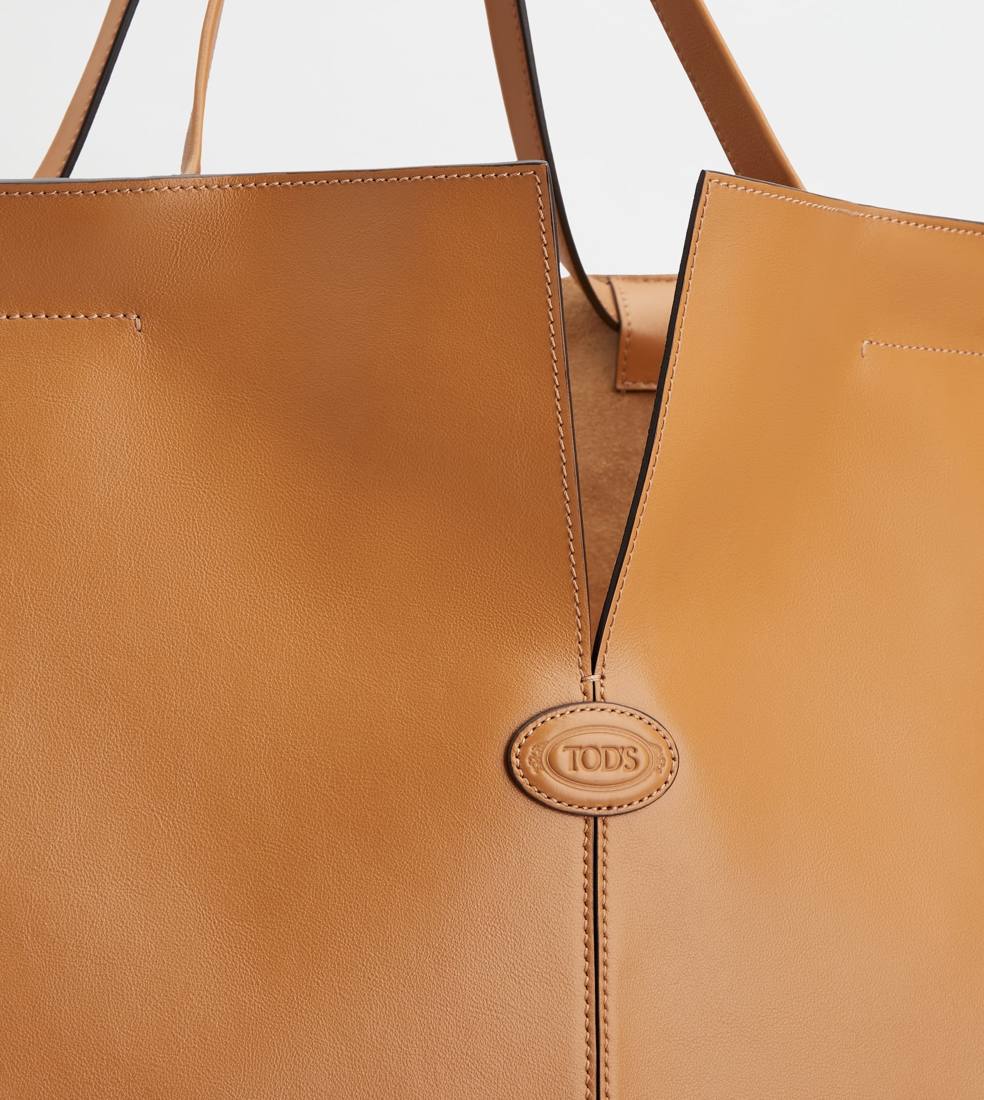 TOD'S DI FOLIO IN LEATHER MEDIUM - BROWN - 8