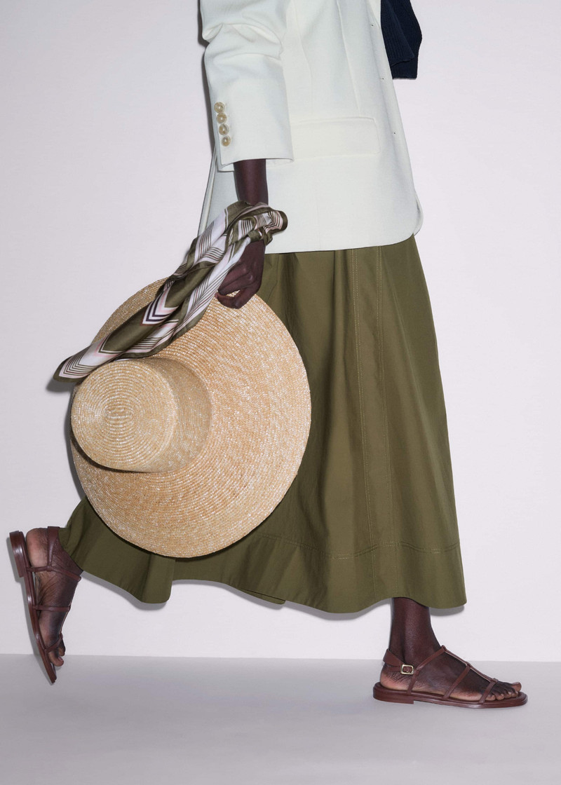 Caged Flat Sandal 3