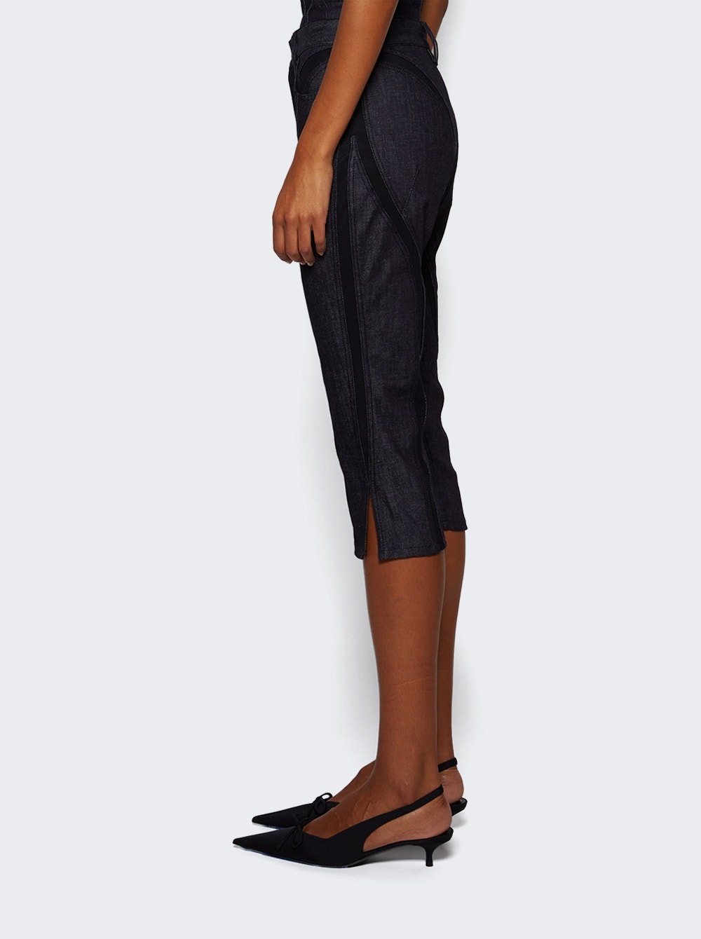 Capri Jeans Raw Blue And Black - 4