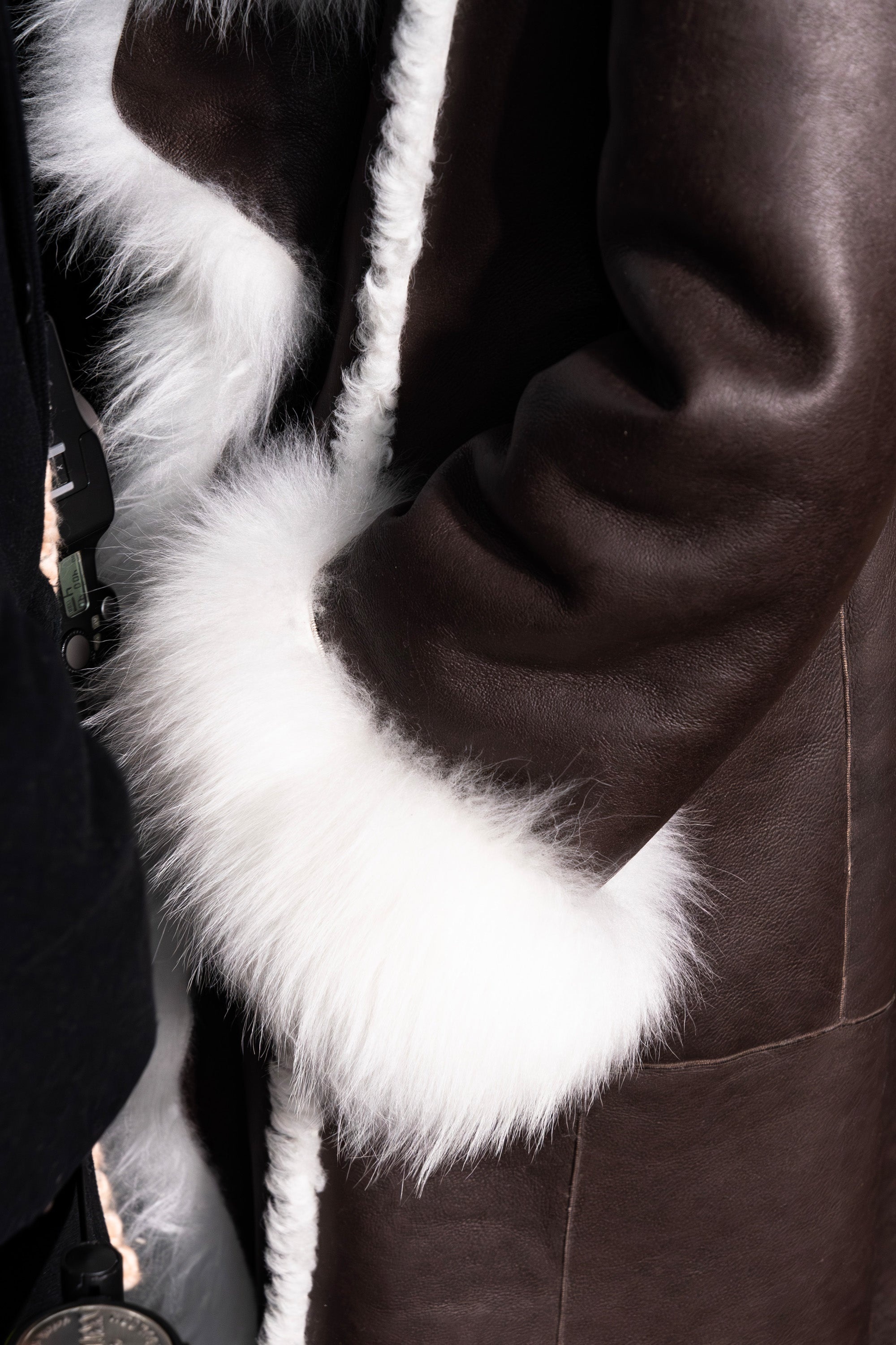 Prufrock Coat in Chocolate & Ivory Cashmere Shearling - 4