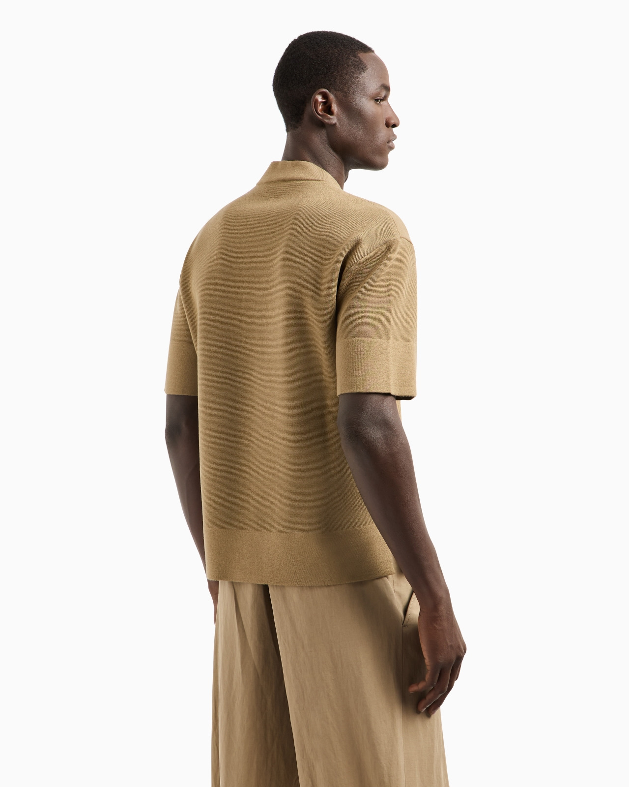 SHORT-SLEEVED V-NECK JUMPER IN VIRGIN WOOL - 3