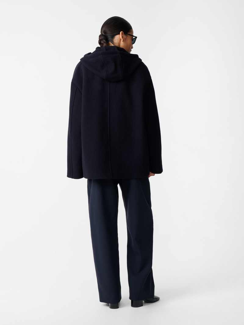 Etna Jacket 4
