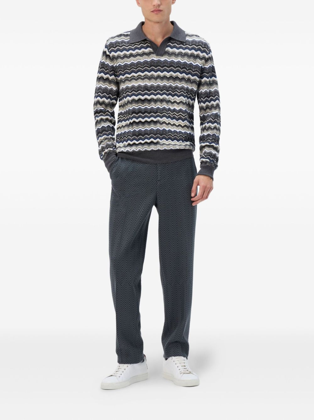 chevron-pattern polo shirt - 2