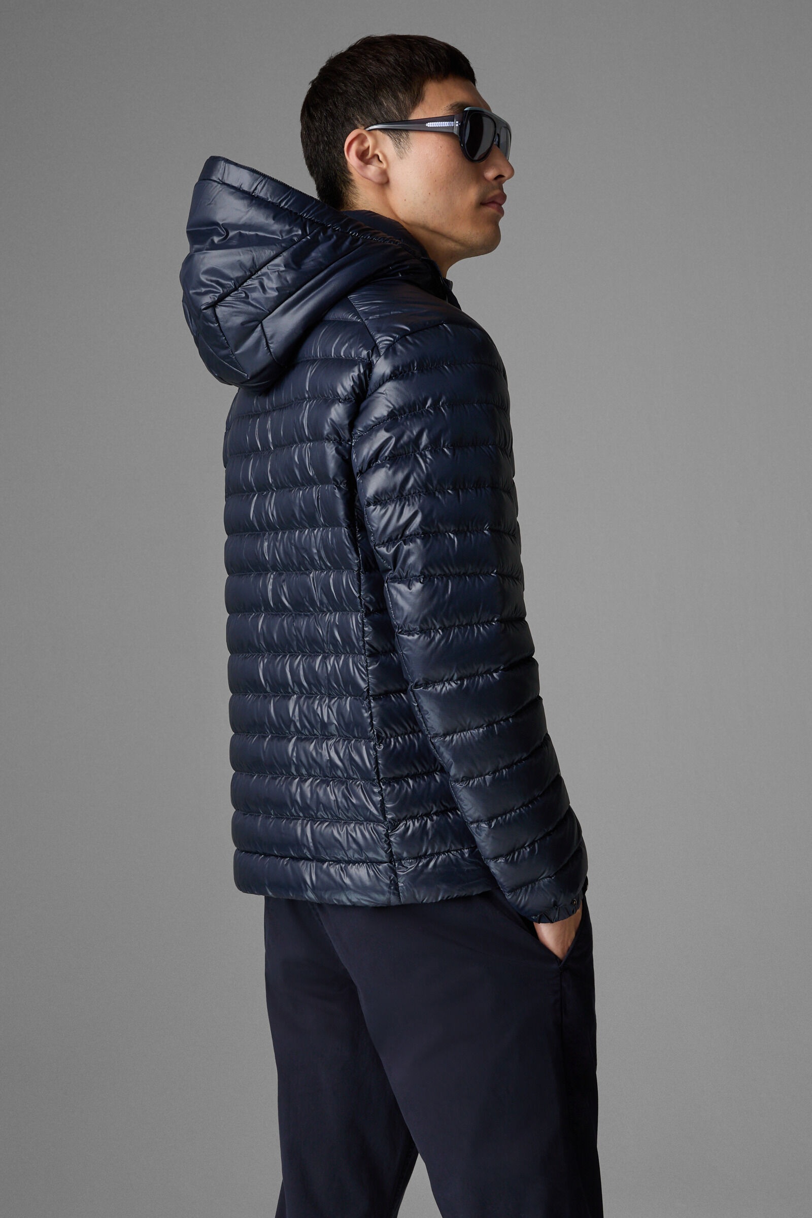 Loke lightweight down jacket in Navy blue - 3