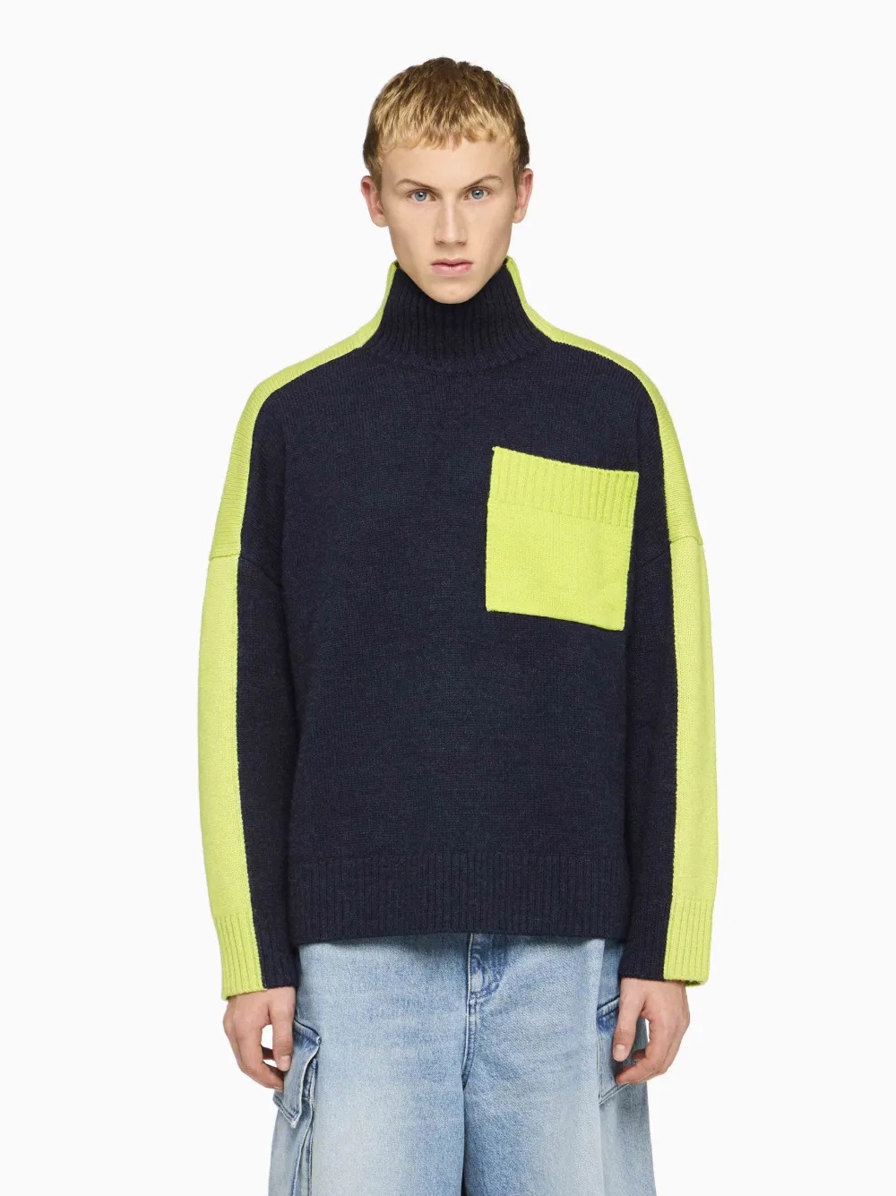 DUAL TONE - PATCH POCKET TURTLENECK SWEATER - 2
