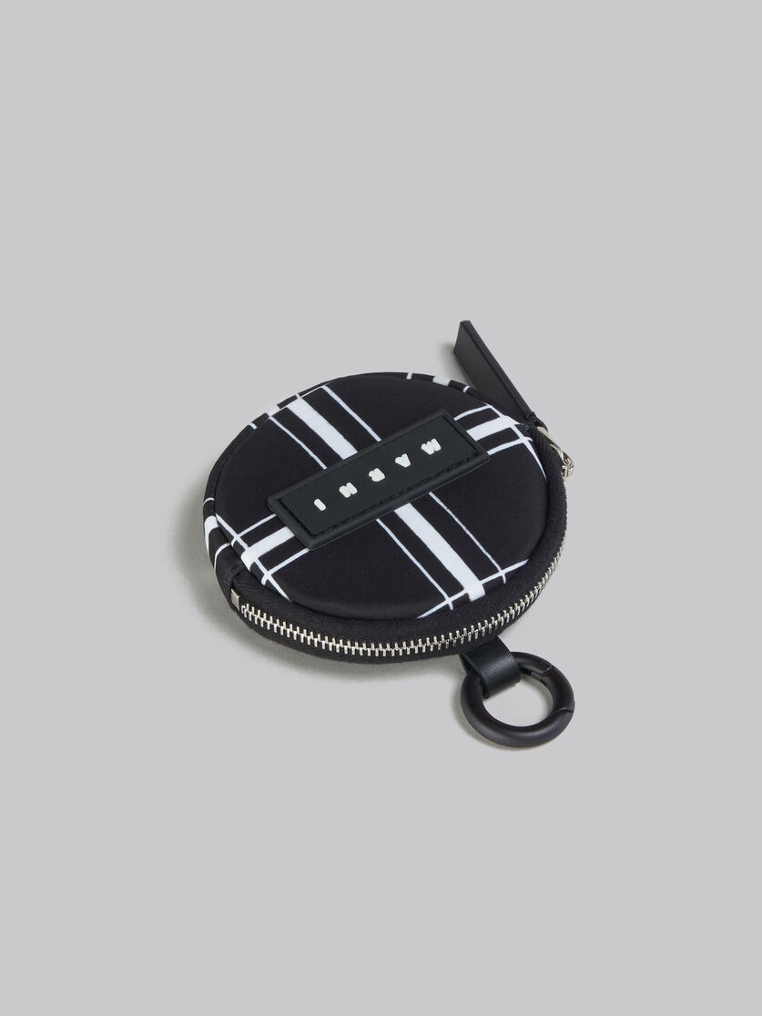 BLACK CHECKED NYLON PUFF POUCH - 4