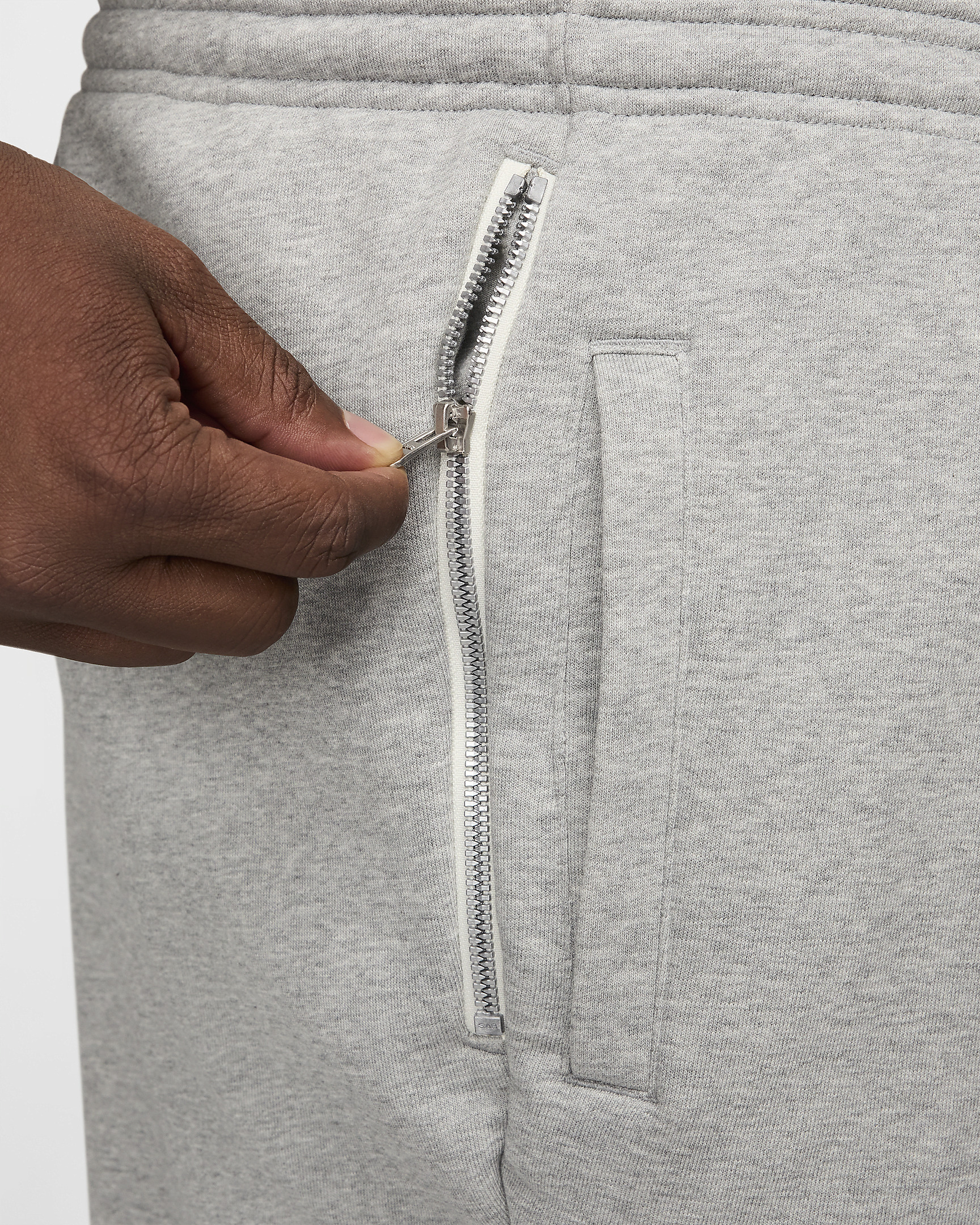 Nike Standard Issue Men's Dri-FIT Basketball Pants - 13