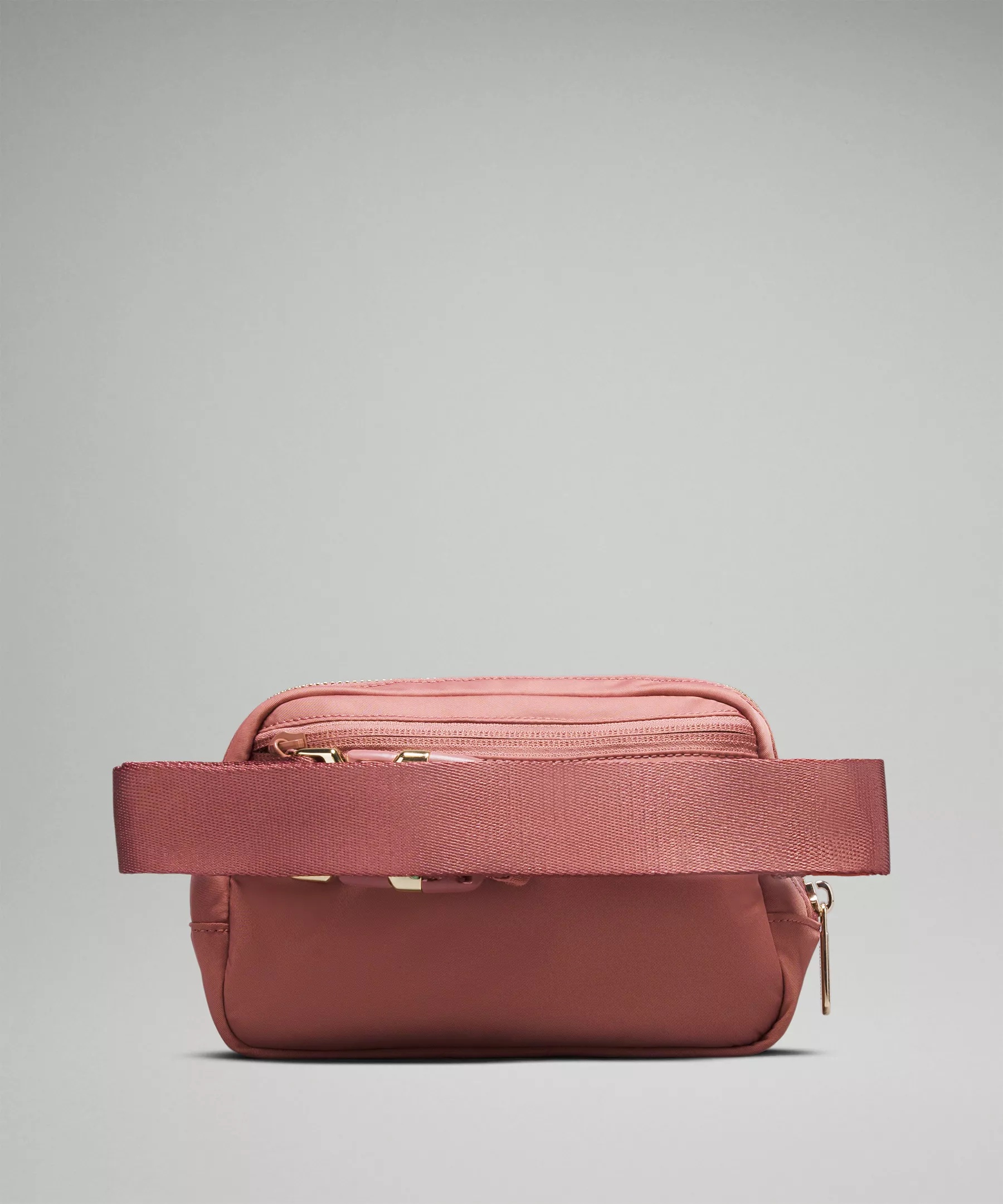 Everywhere Belt Bag 1L *Metal Hardware - 3