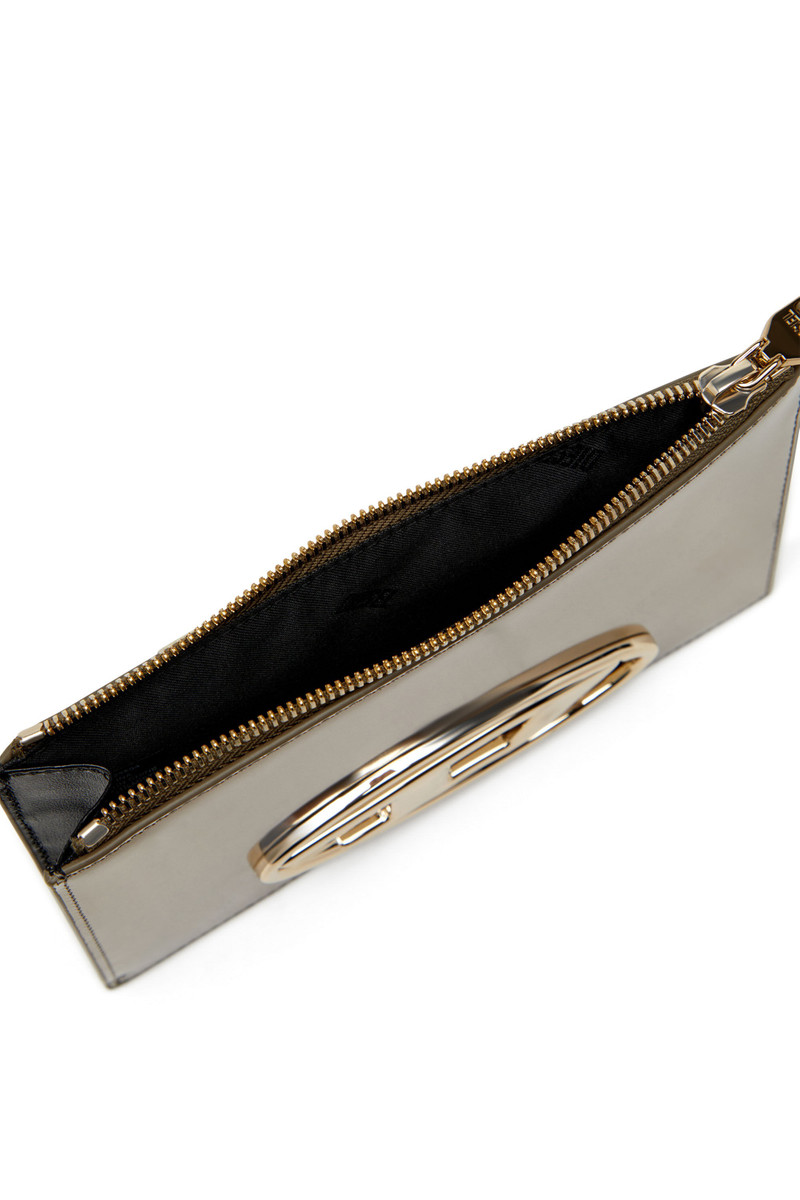 Diesel 1DR POUCH III outlook