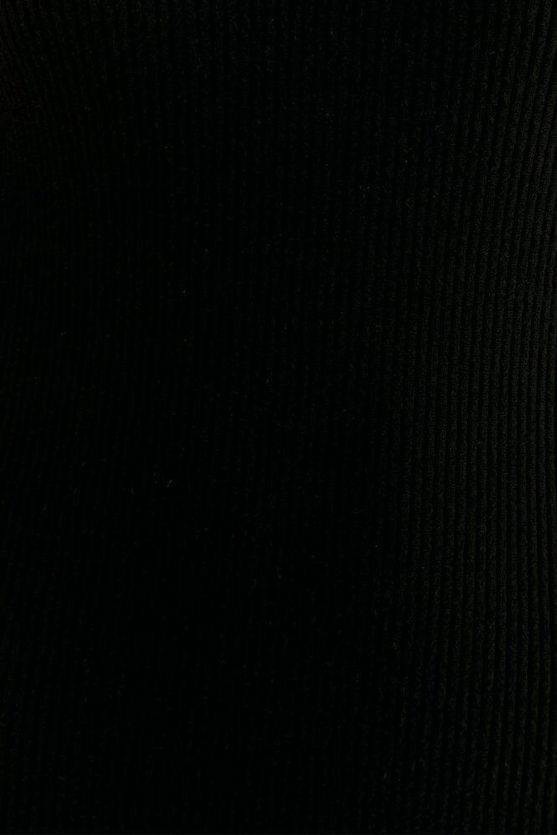 Black Heart Neckline Knit Dress 6