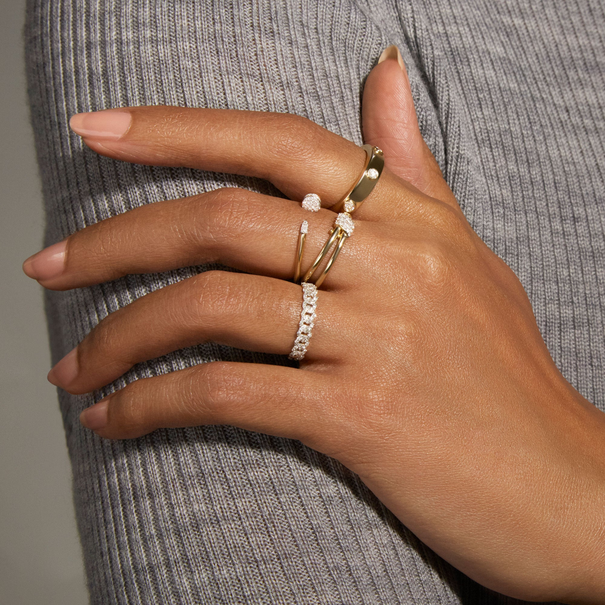 Fine Diamond Pave Chain Ring - 8