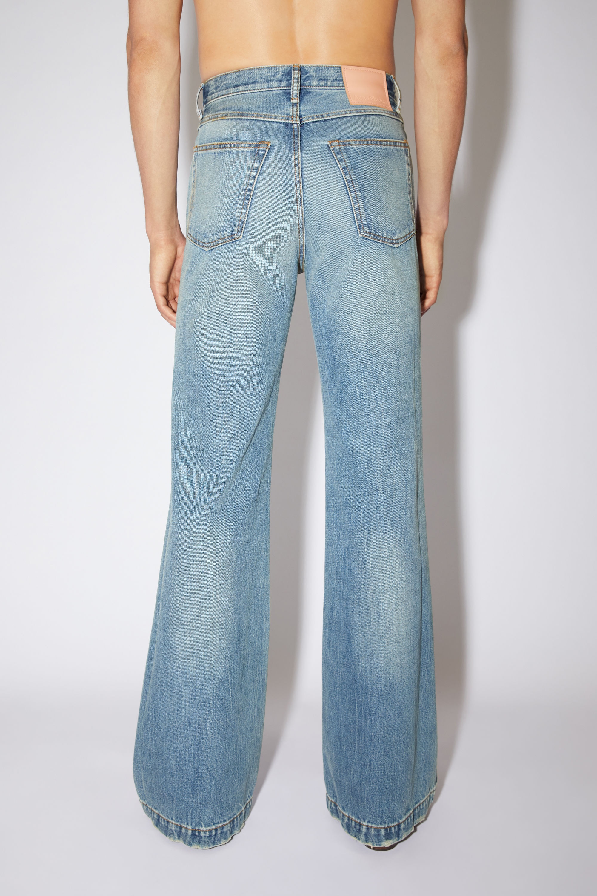 Bootcut fit jeans - Mid Blue - 3