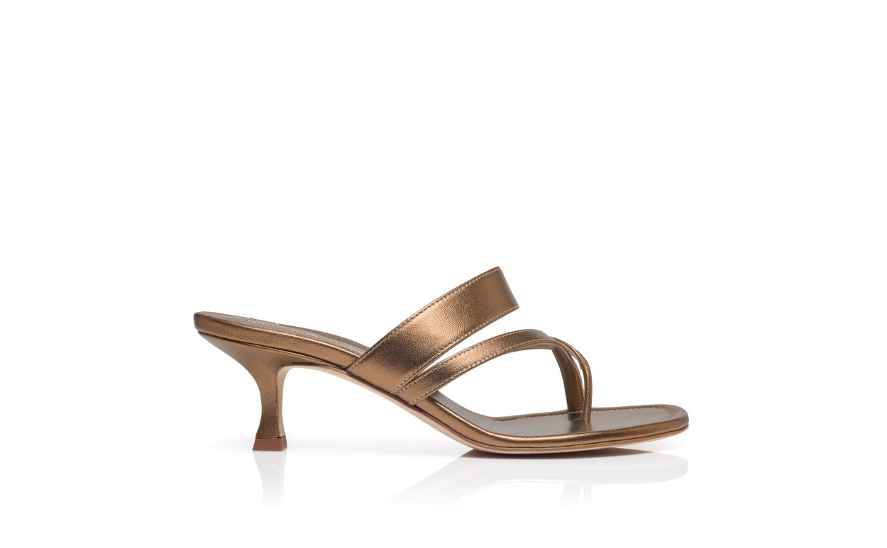 VIPSALE【MANOLO BLAHNIK】パテントレザーオープントゥミュール 送料込/関税込□Manolo Blahnik□Lurum パテントレザー ミュール