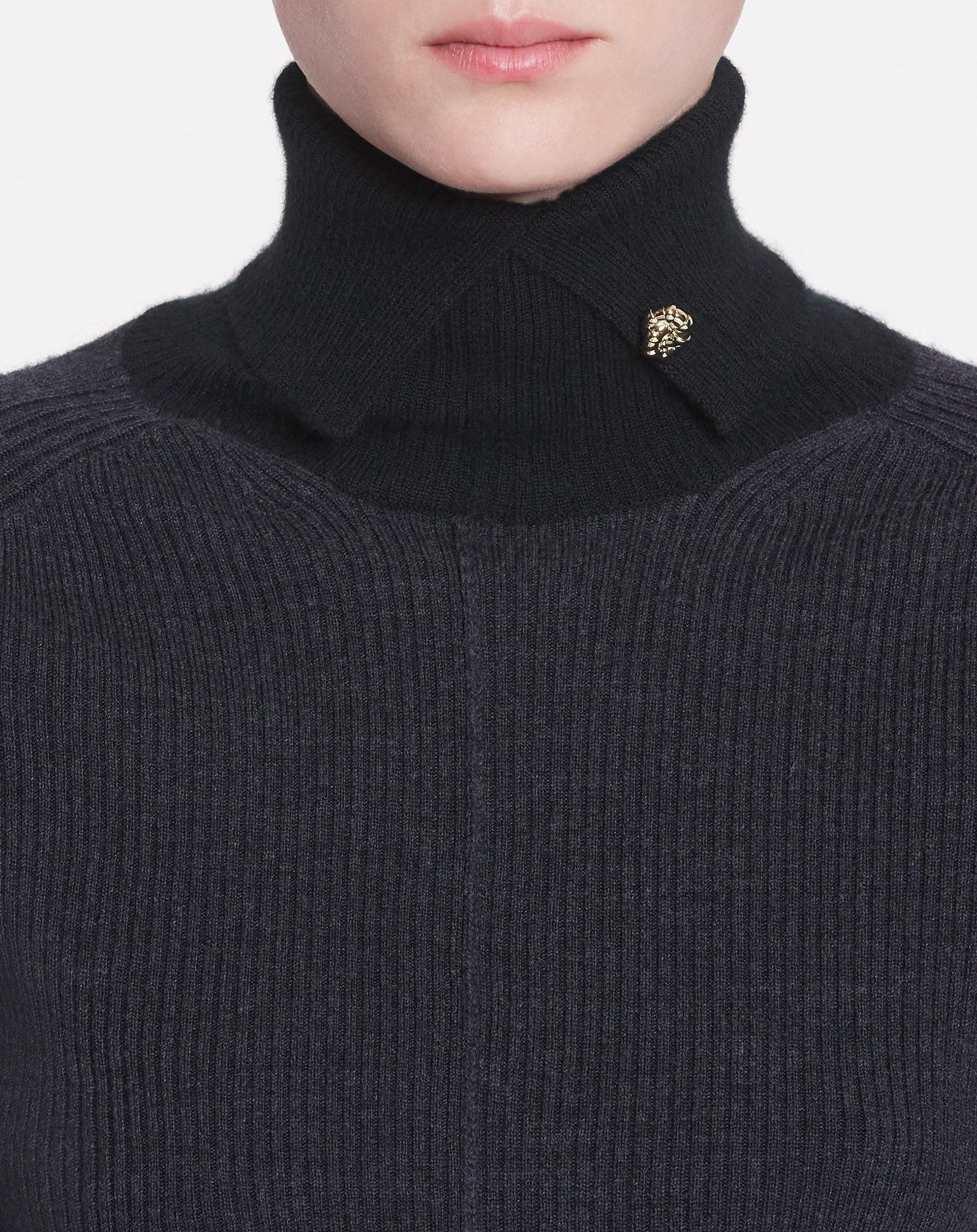 RIBBED TURTLENECK SWEATER - 5