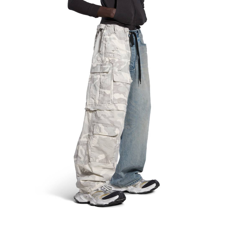 Grayscale Camo Hybrid Baggy Pants in Light Blue 5