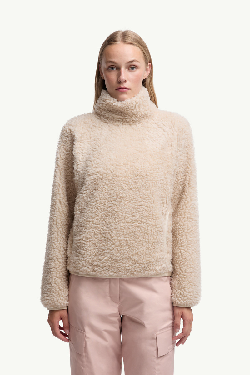 Teddy Turtleneck Sweatshirt 3