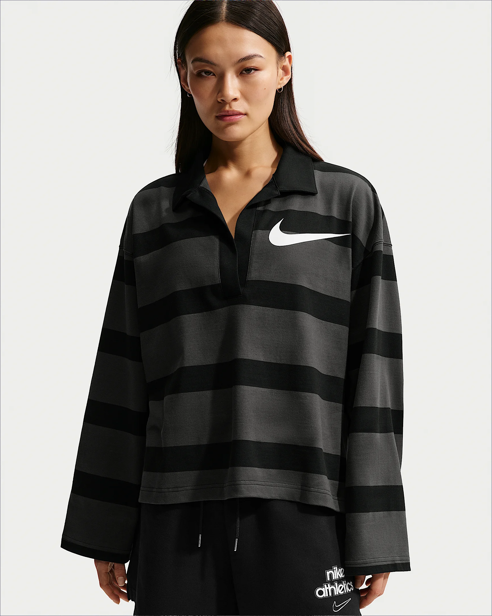 Nike Sportswear Women's Oversized Top - 1