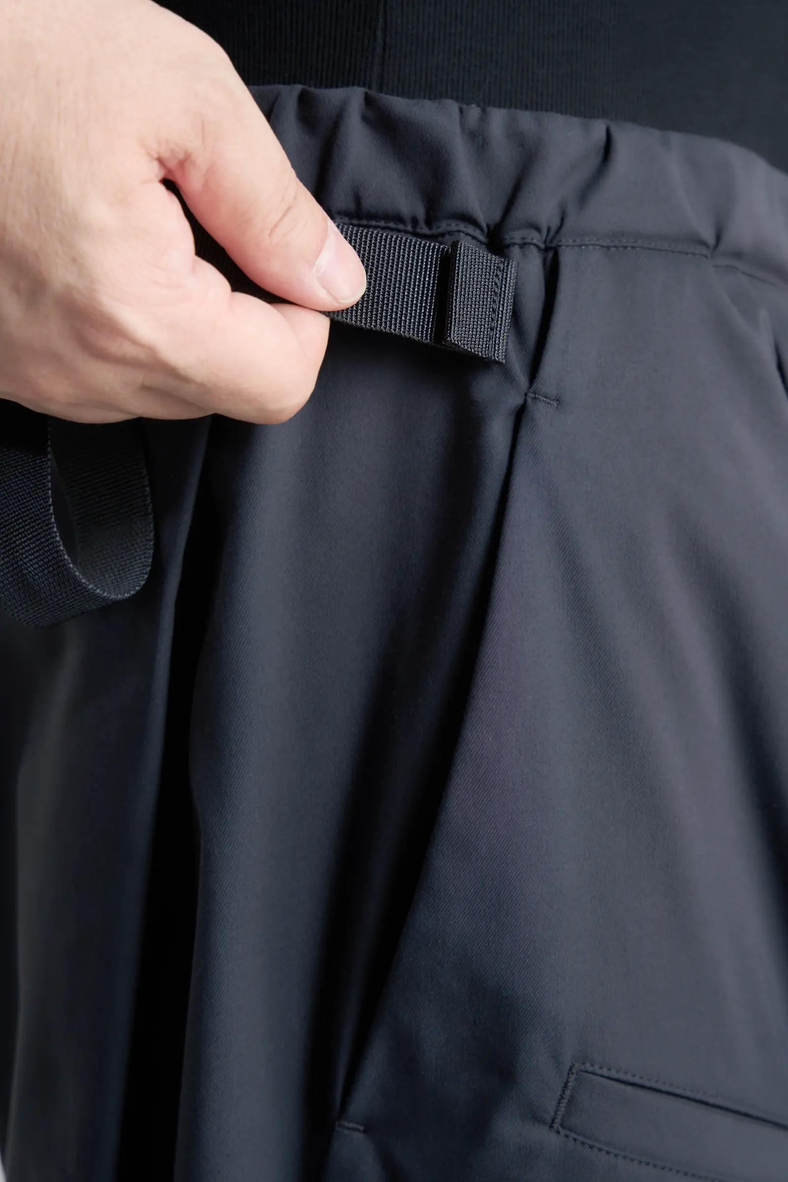 P36-CH Micro Twill Pleated Drawcord Trouser - 23