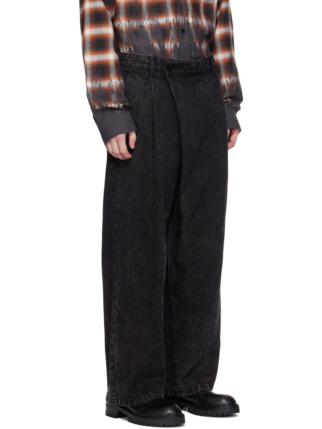Black One-Tuck Jeans - 2