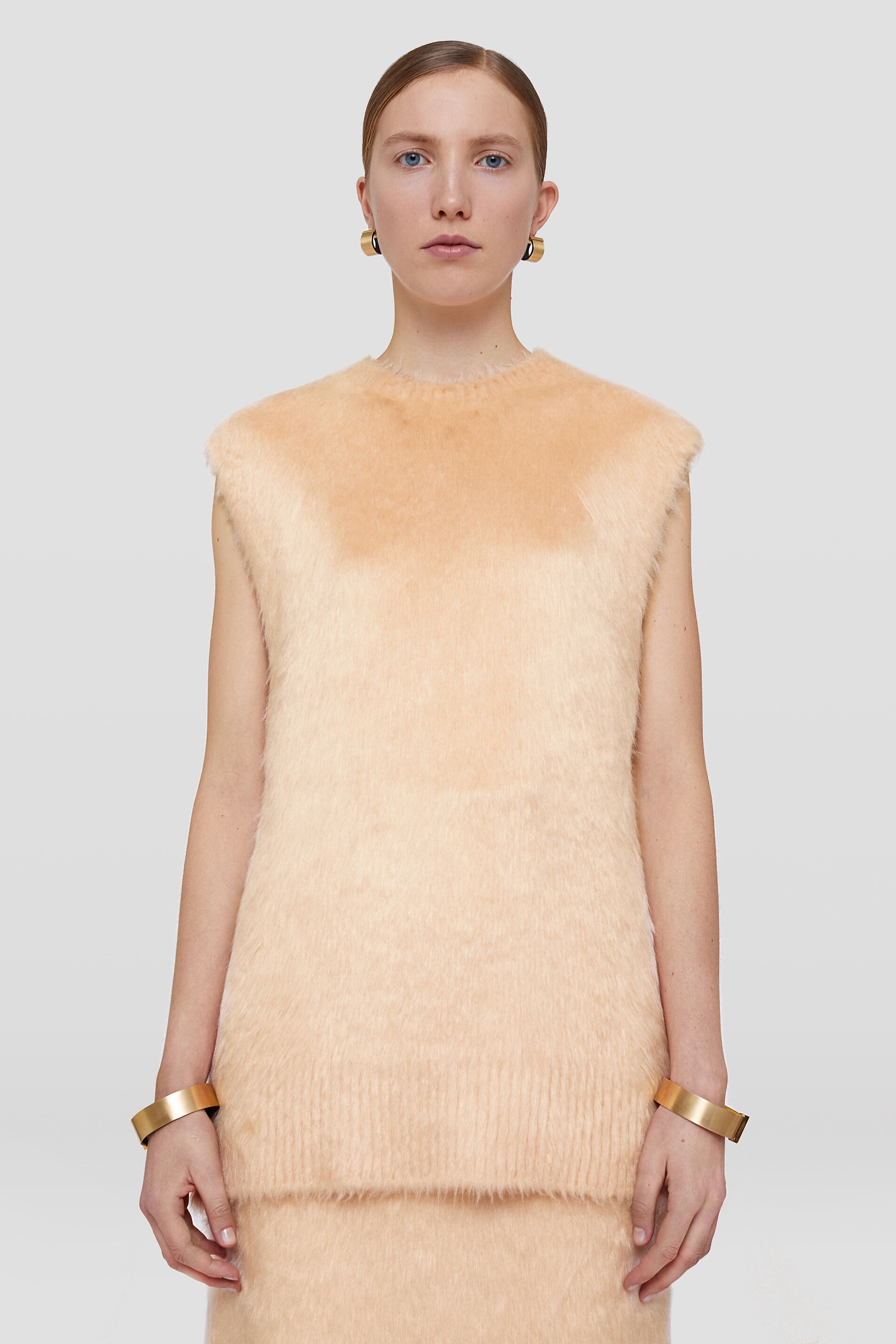 Crew-Neck Vest - 5