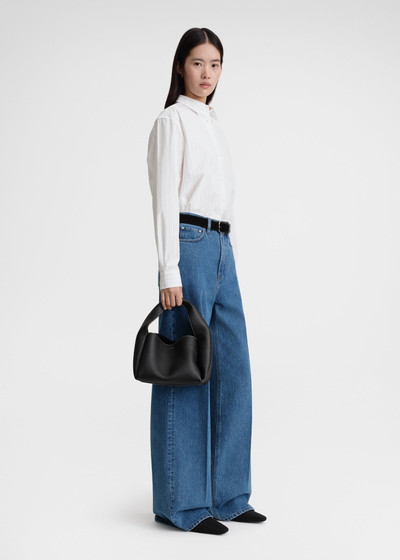 Totême Bucket bag black grain outlook