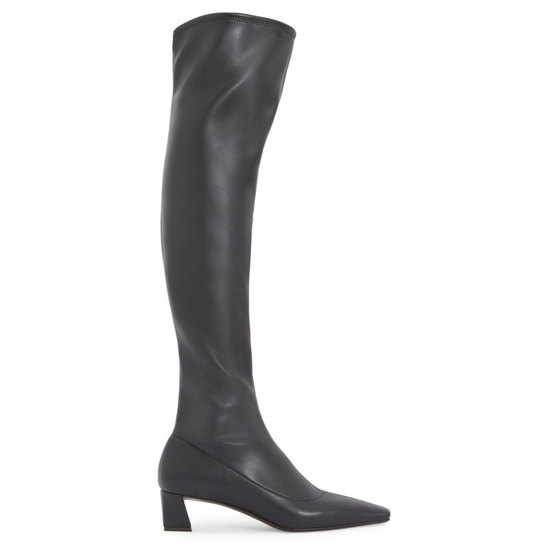 Janiee Plus 45 1
