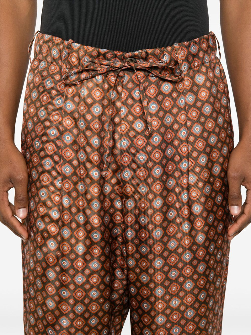brown trousers 5