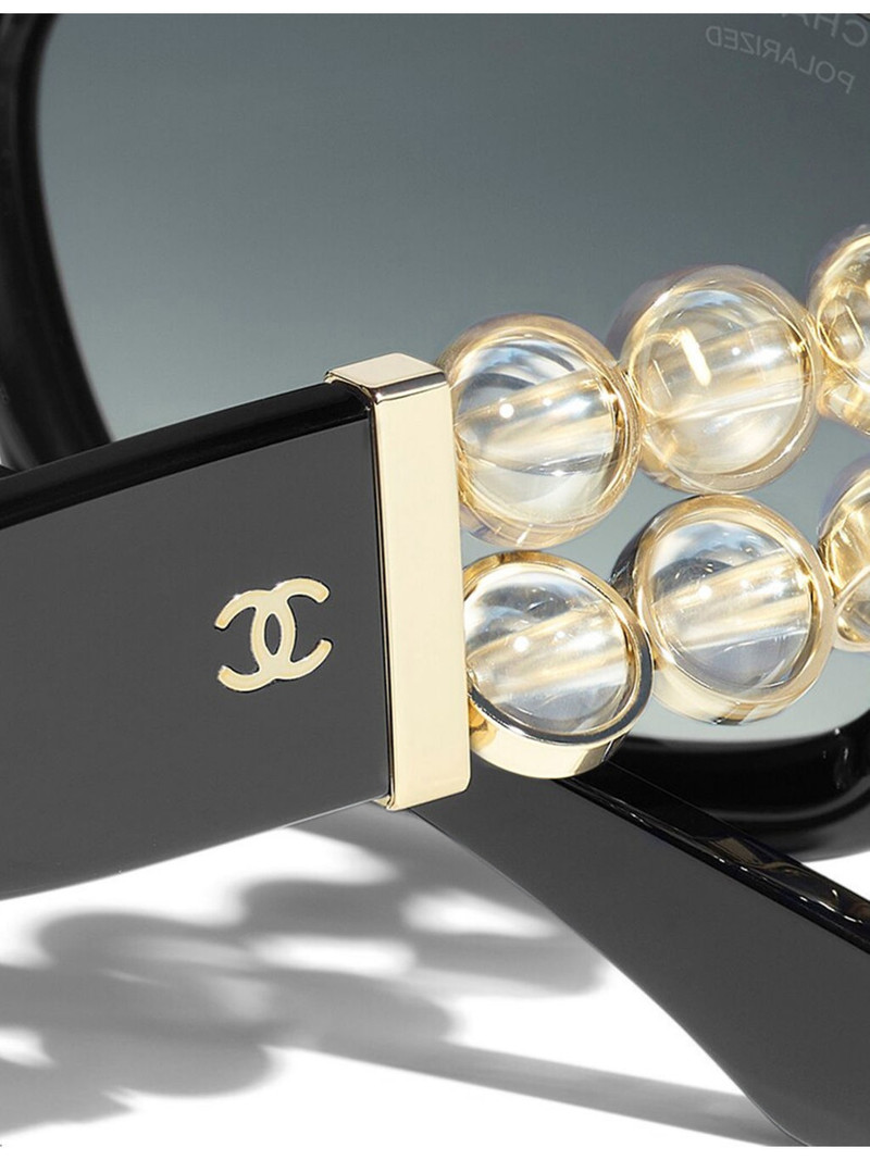 CHANEL Oval Sunglasses outlook