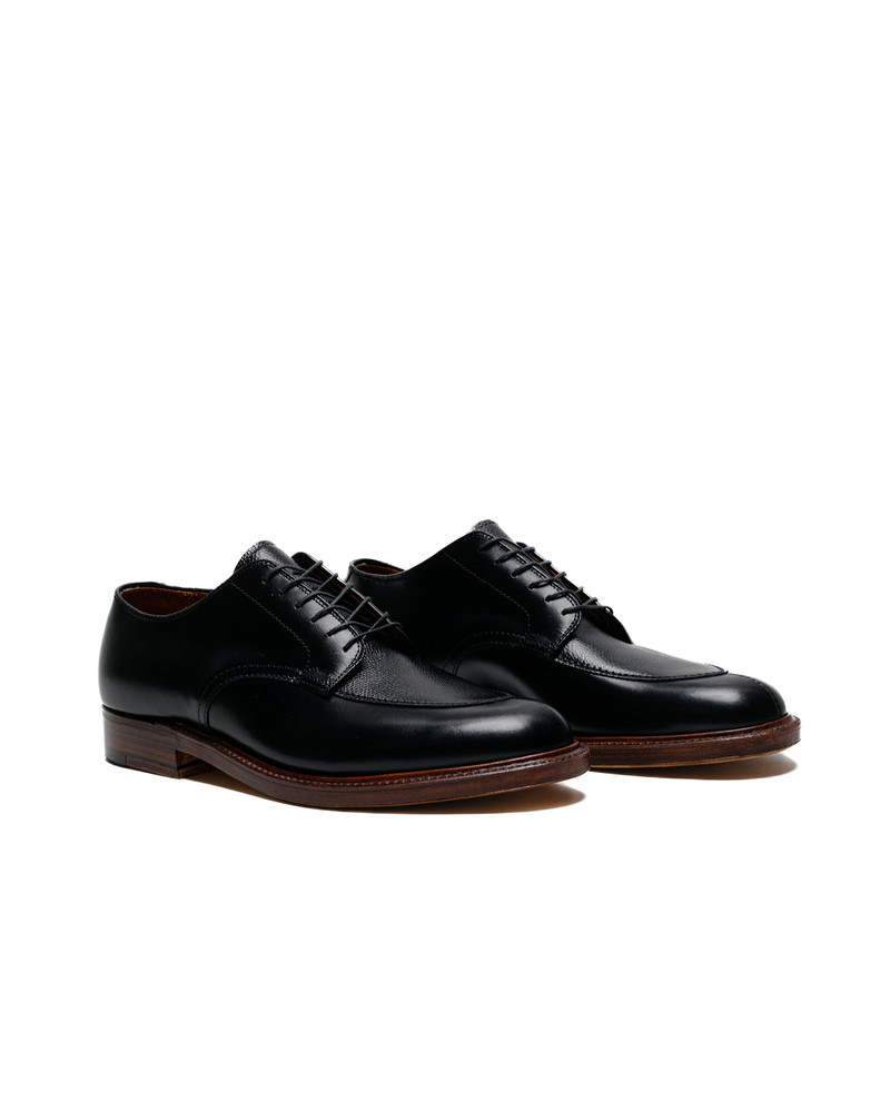 Alden V Tip Blucher Black Calfskin/Black Regina Grain G2603 outlook