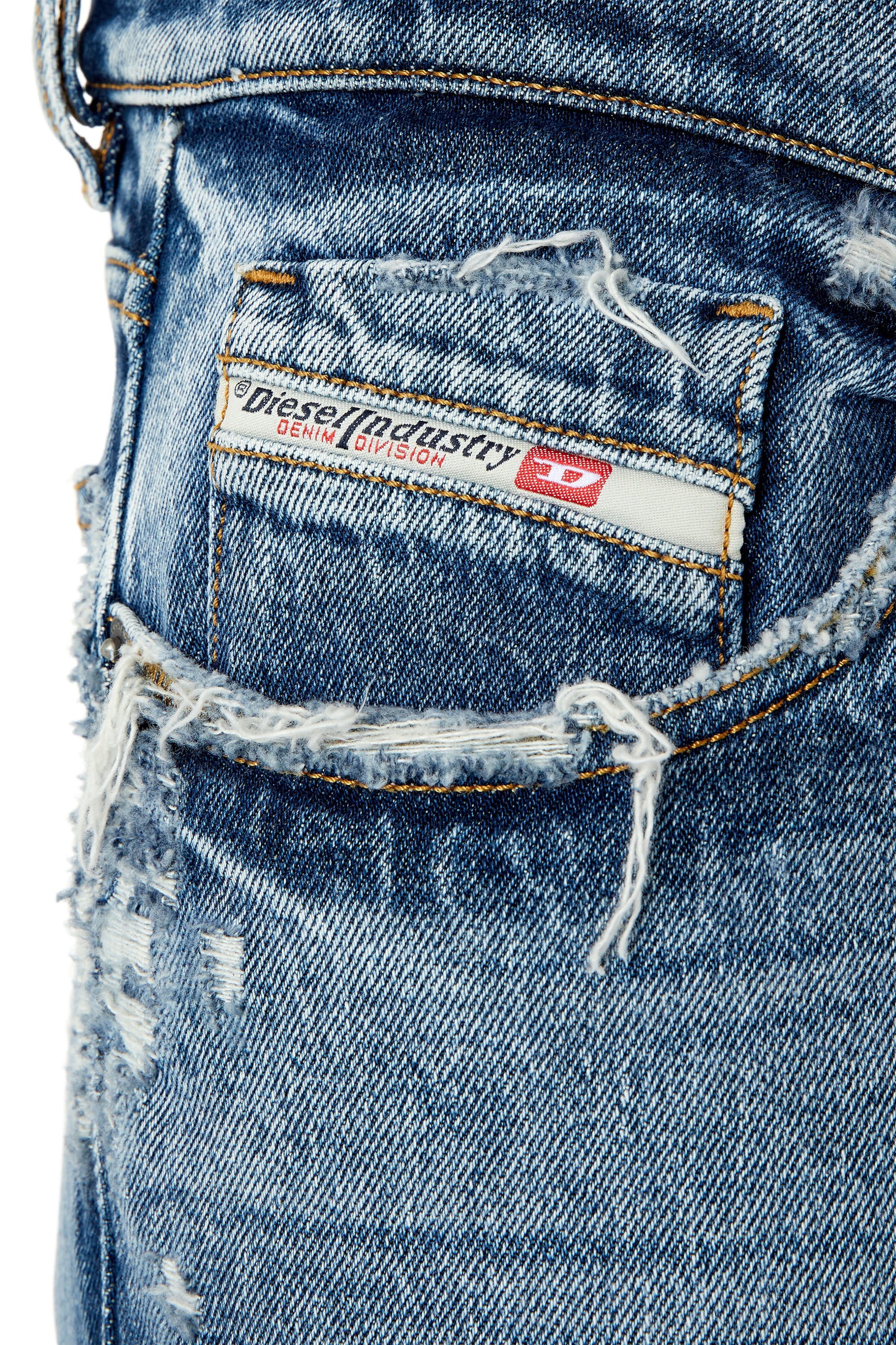 Diesel 2019 D-STRUKT 09F16 SLIM JEANS | REVERSIBLE