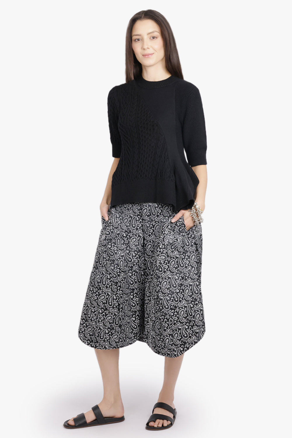 3/4 SLEEVE CHAIN KNIT WITH ASYMMETRIC HEM DETAIL | BLACK - 6