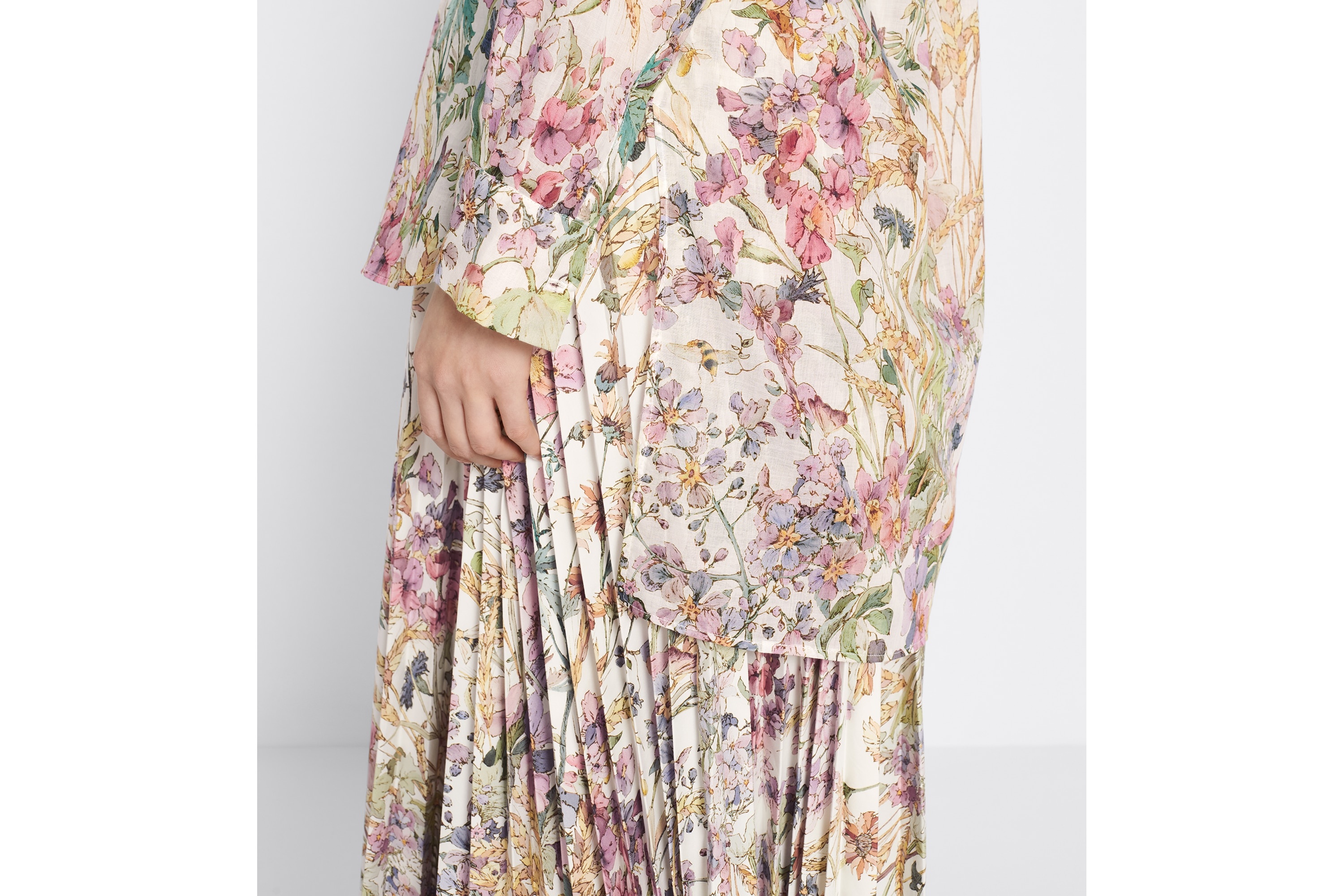 Mid-Length Pleated Skirt - 3
