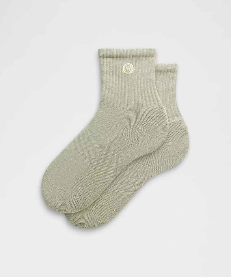Unisex Daily Essential Quarter Socks 1