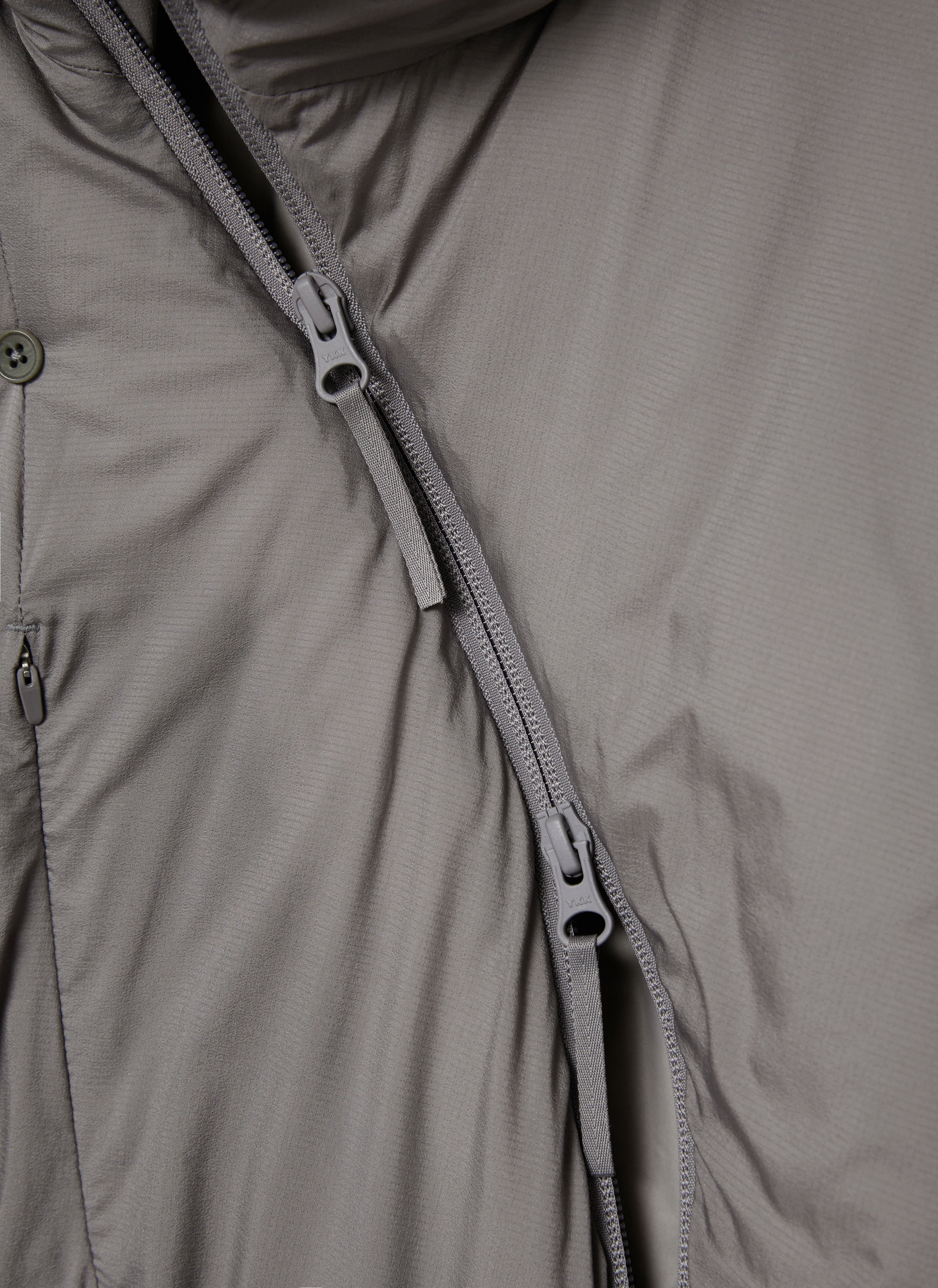 AIR JACKET
( - 4