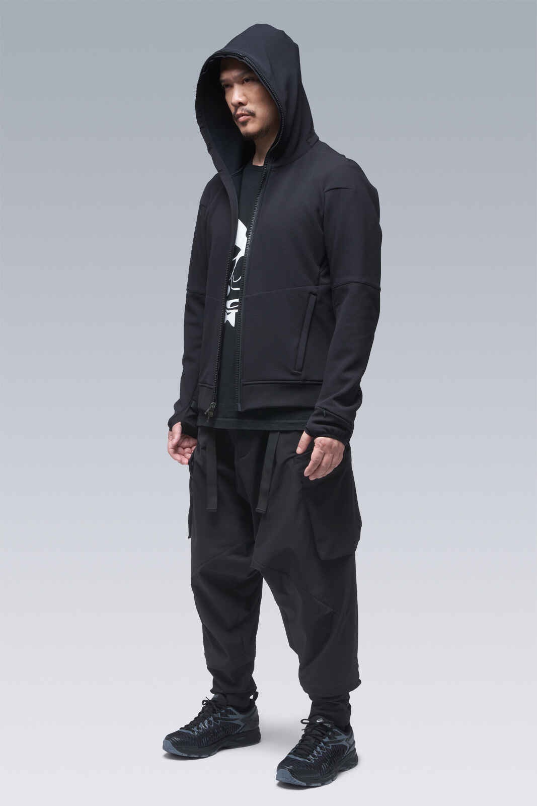 J48-SS Black - 7