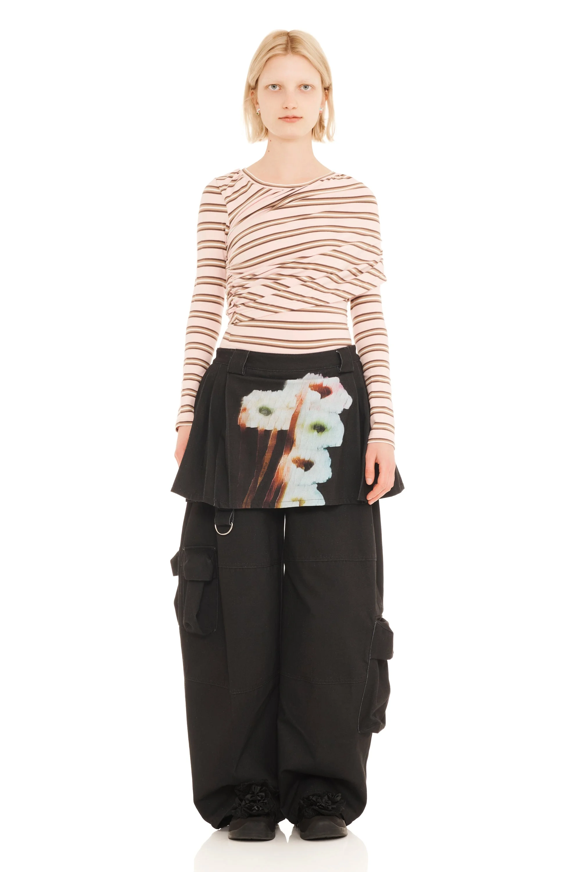 HOLLOW BLOSSOM LAWN SKIRT CARGO PANT - 1