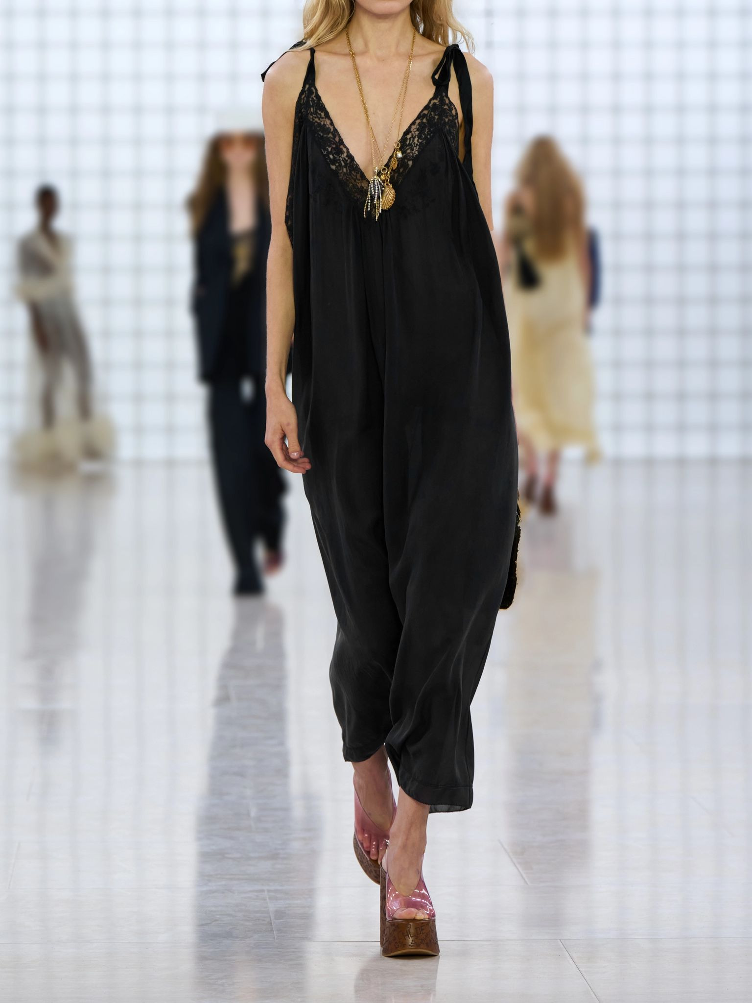 Lace-trimmed organic silk-charmeuse midi dress Black - 4