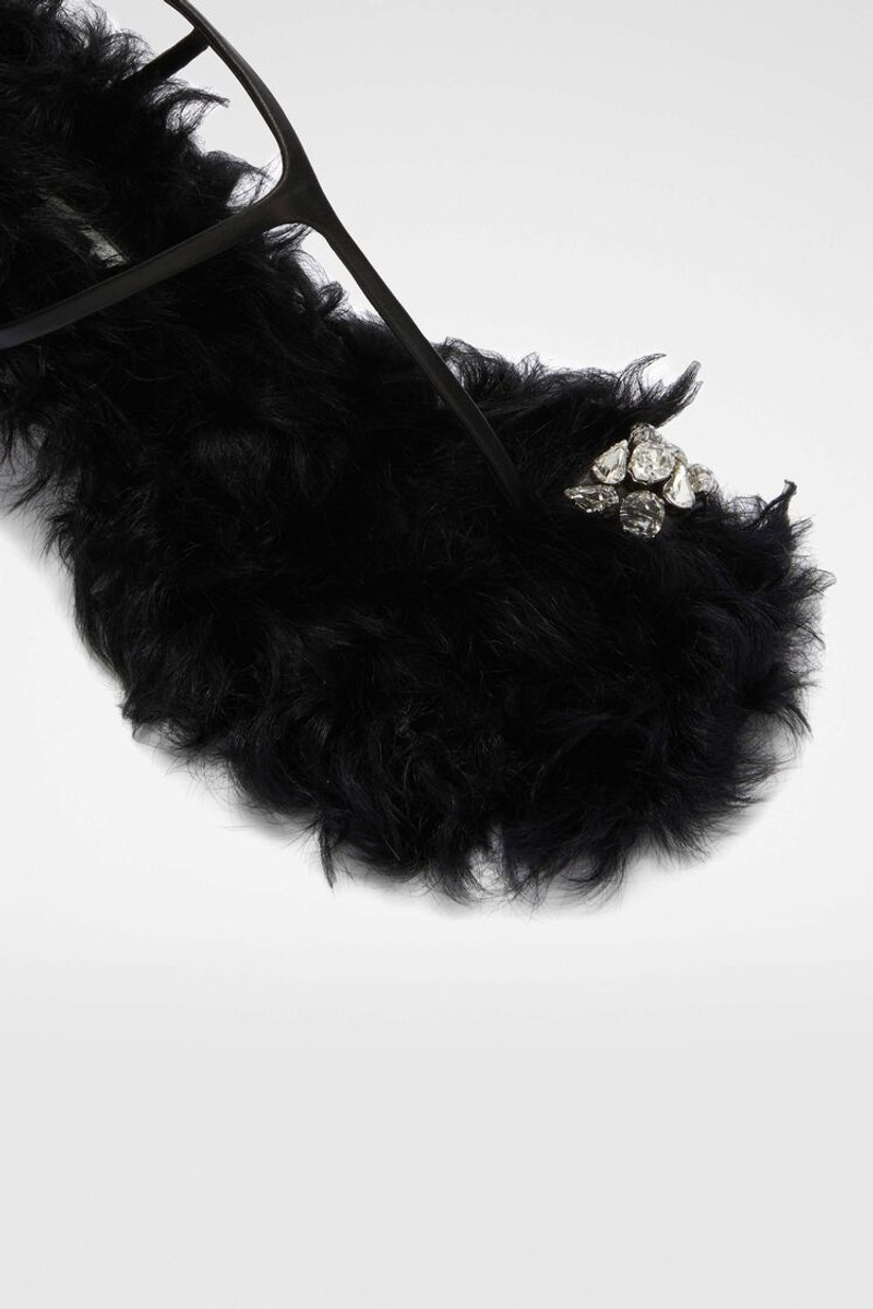 Fur Sandals 6