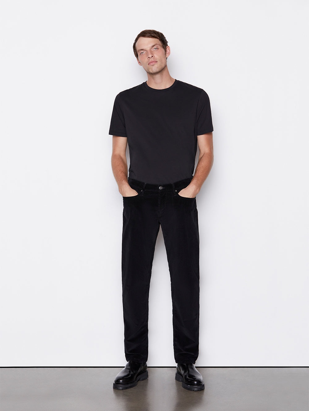 L'Homme Slim Corduroy in Noir - 2