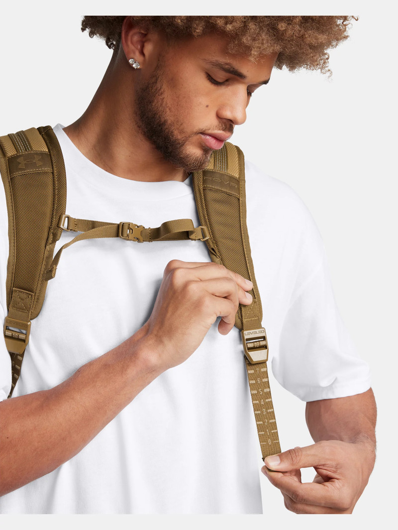 UA Triumph Backpack 9