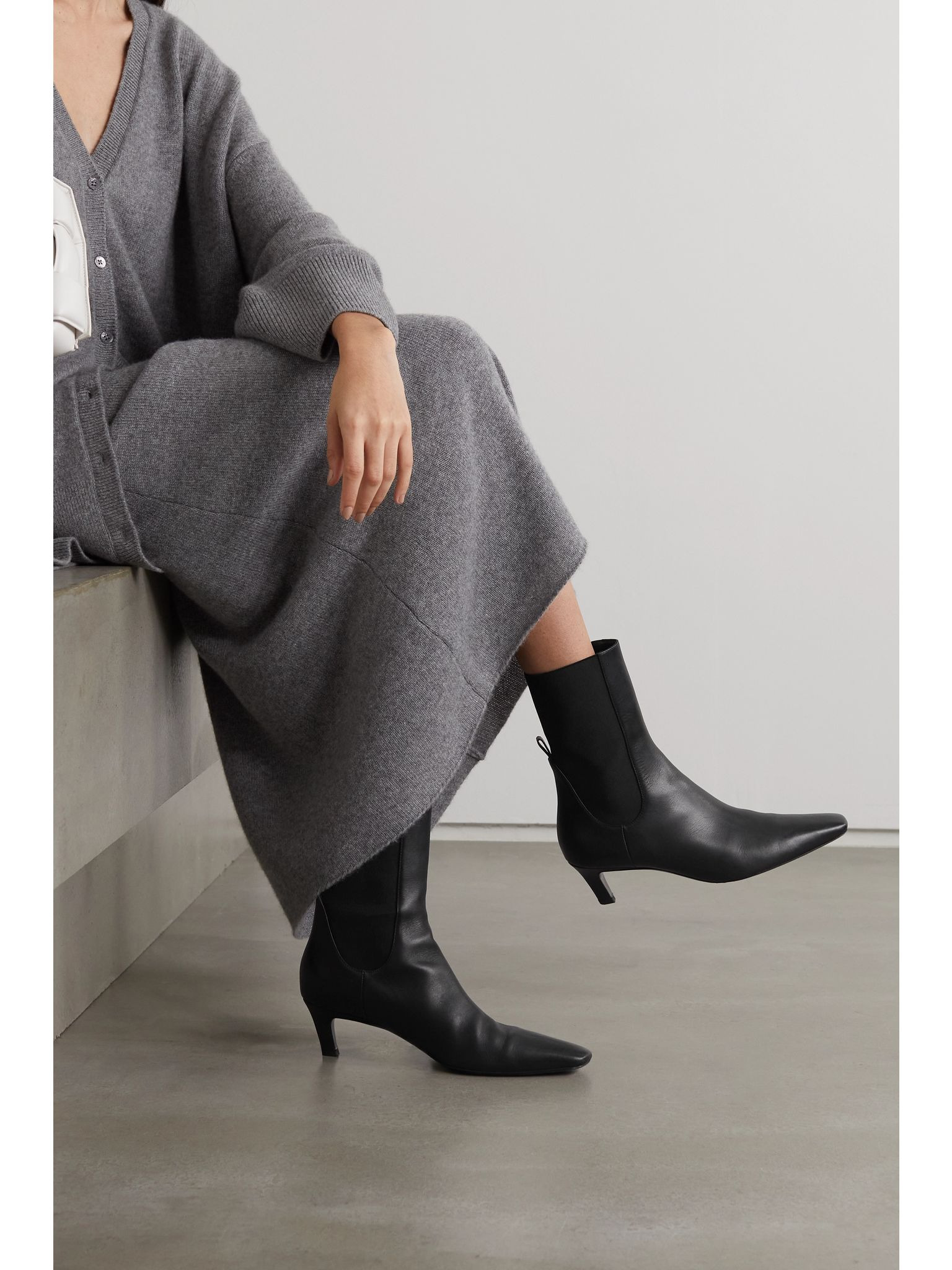 The Mid Heel leather Chelsea boots Black - 2
