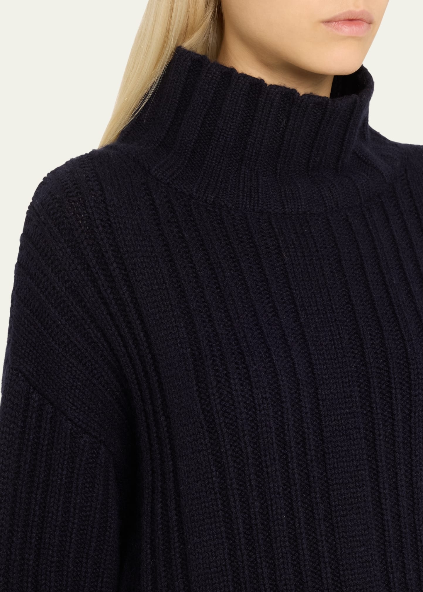 Vitalba Wool-Cashmere Turtleneck Sweater - 5